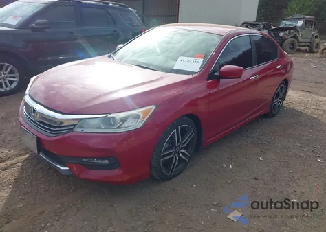 2017 Honda Accord Sport z USA, uszkodzony, nr VIN 1HGCR2F50HA095748